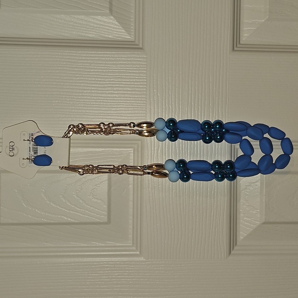 Cato Blue and Gold Tone Necklace and Earrings Set New